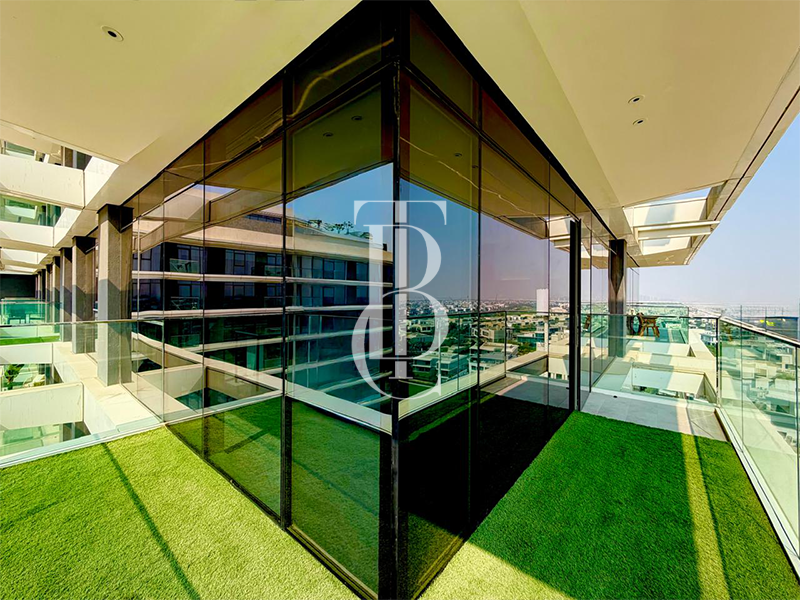 Golf Course View | 3 BR Luxury Unit | Unfurnished