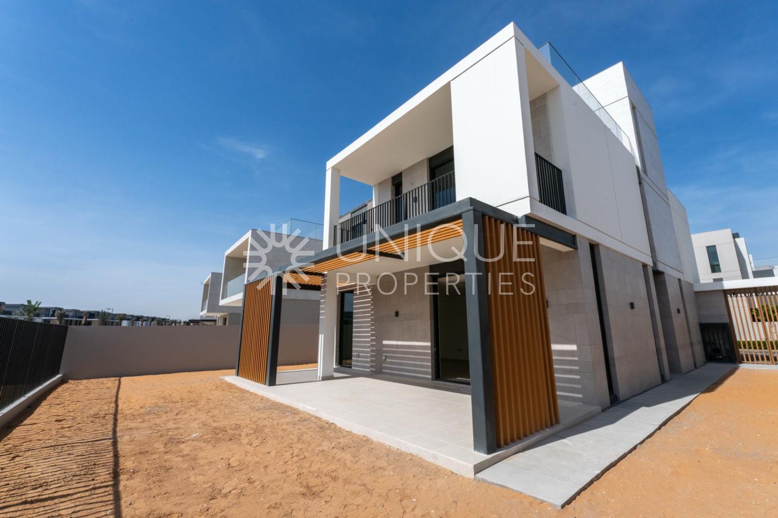 Stand Alone | Brand New I Near the Pool and Gym