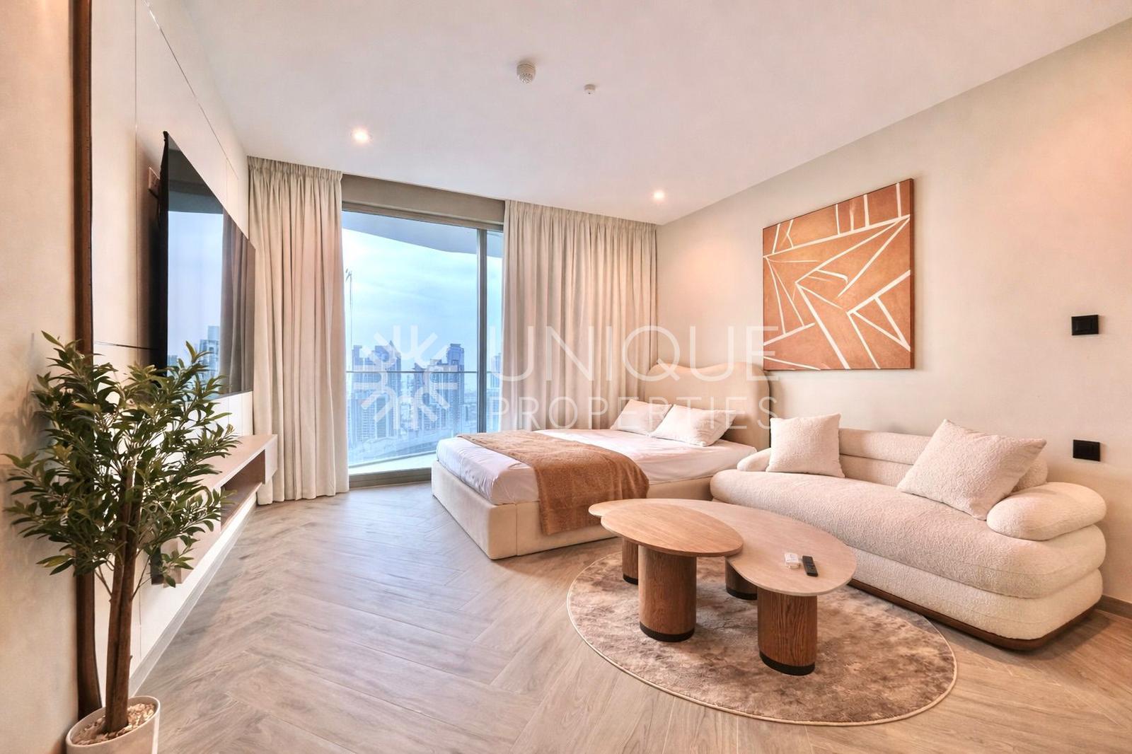 Burj Khalifa View |Furnished | Flexible Cheques