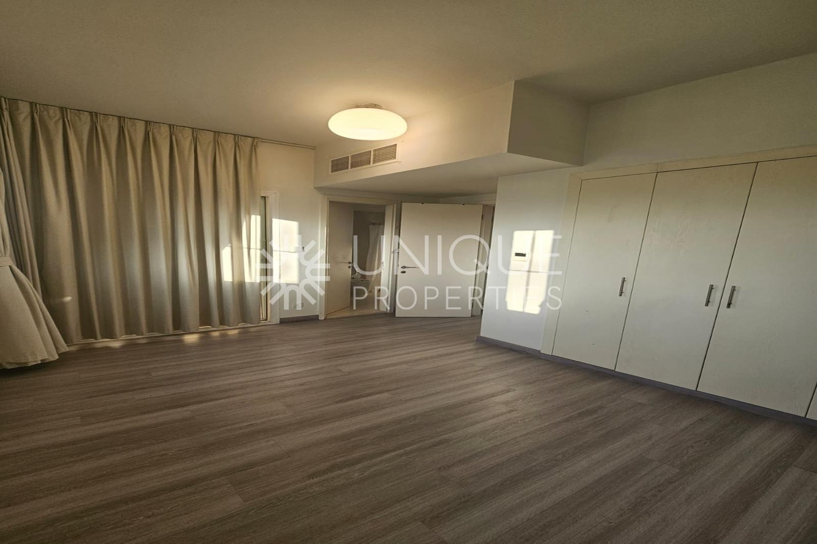 Price Reduced | Beautifully Upgraded | Vacant
