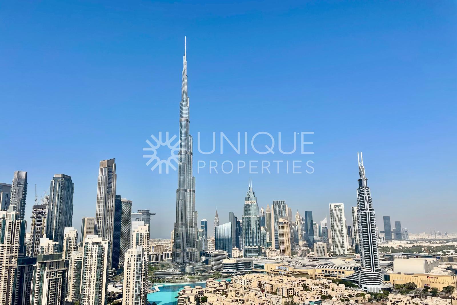 Penthouse | Upgraded | 3076 sqft