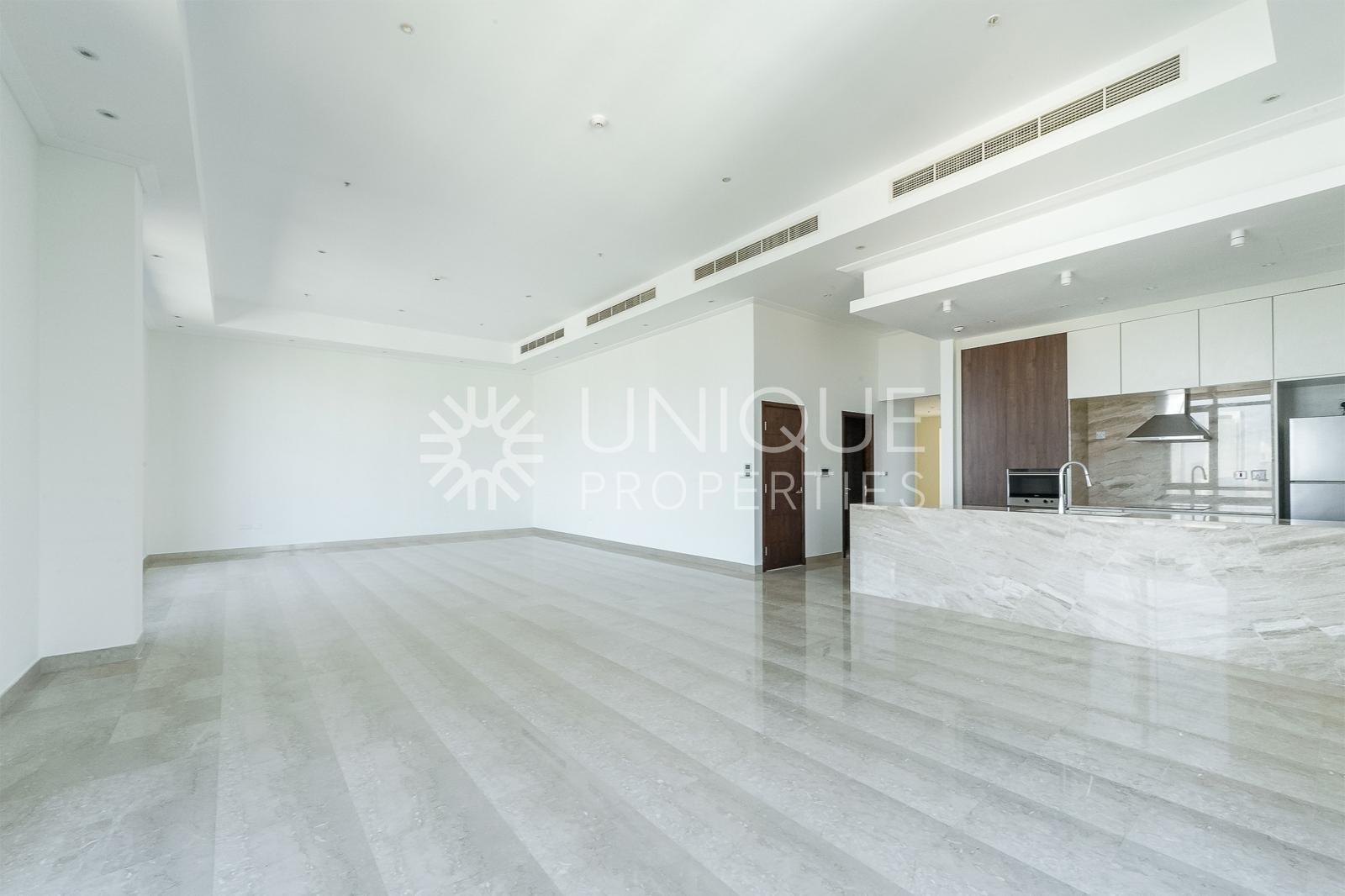 Penthouse | Upgraded | 3076 sqft