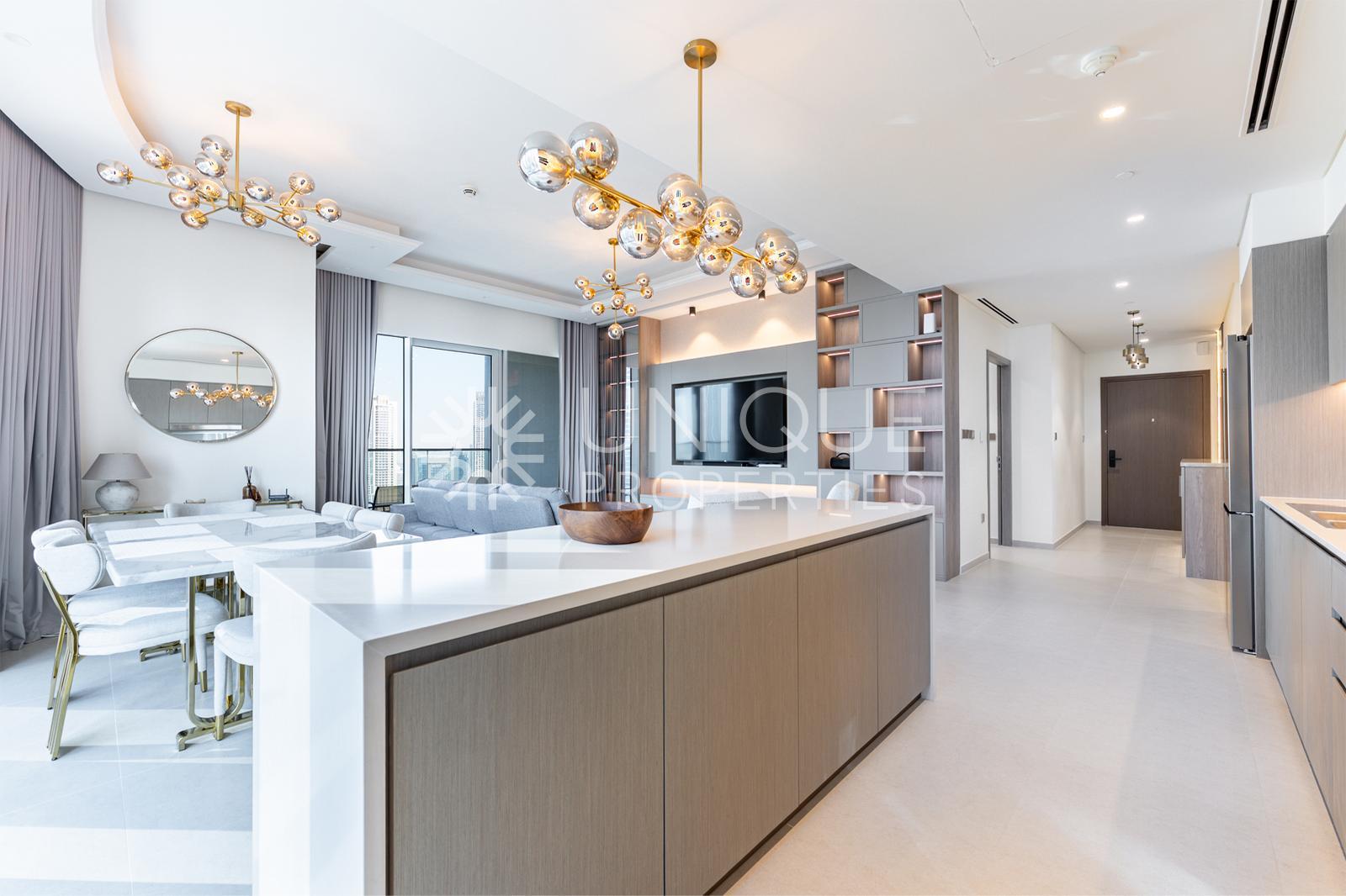 Elegant | Burj and Fountain View | Furnished