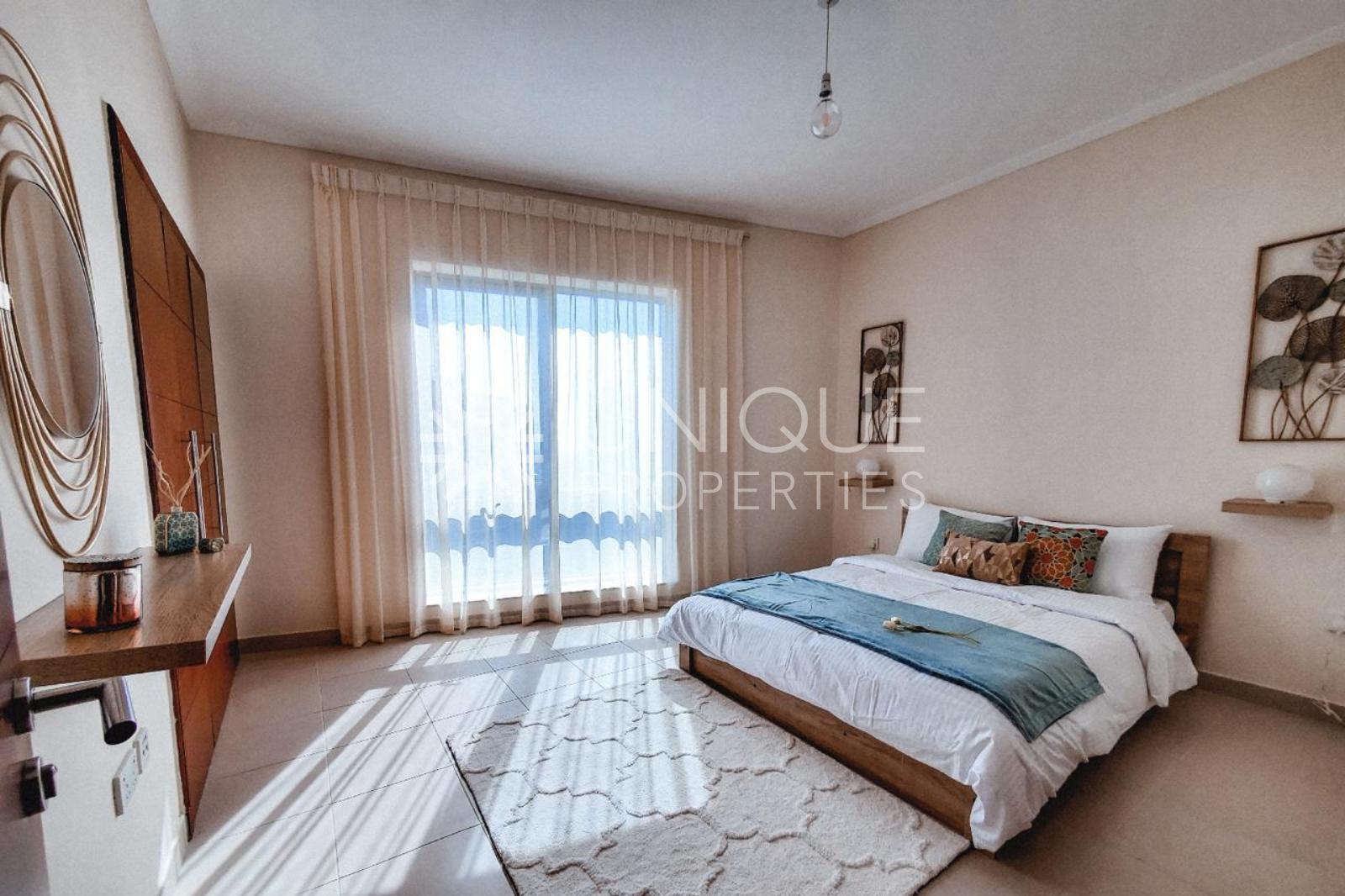 High Floor | Burj Khalifa View |Spacious